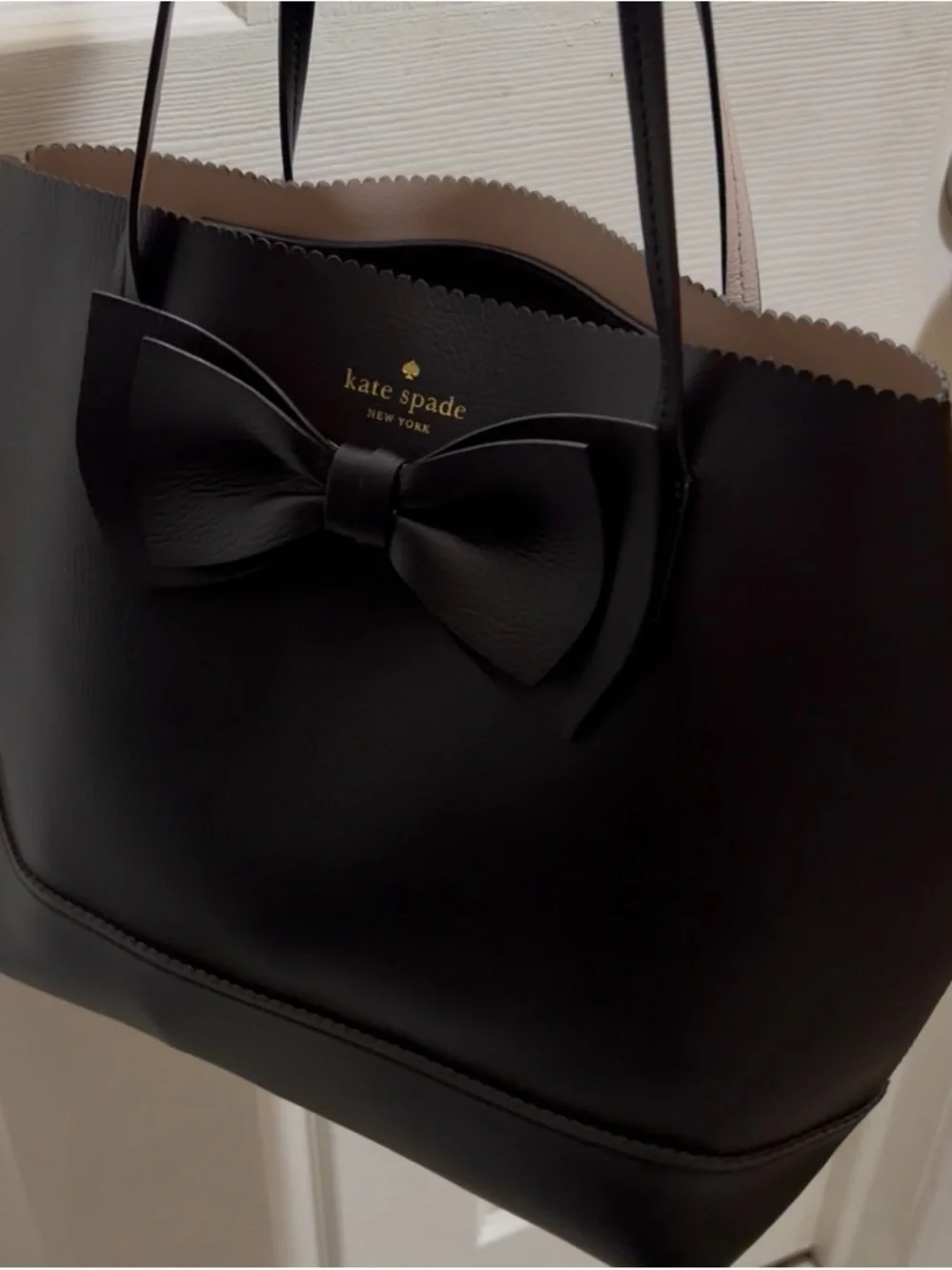 Kate Spade New York Black Leather Bow Georgia Vanderbilt Medium Tote Bag NWOT